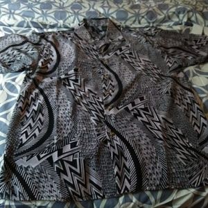 Gochu men short sleave shirt